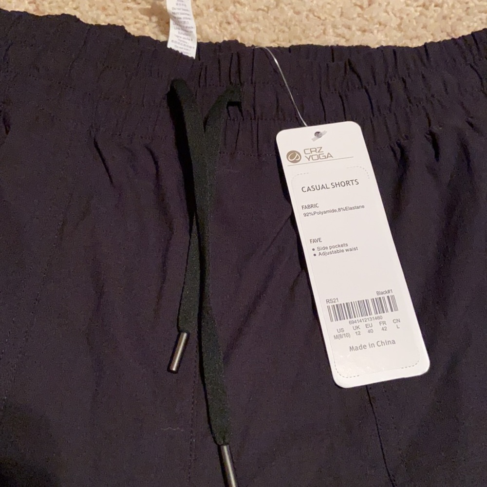 Athletic shorts - Picture 2 of 4